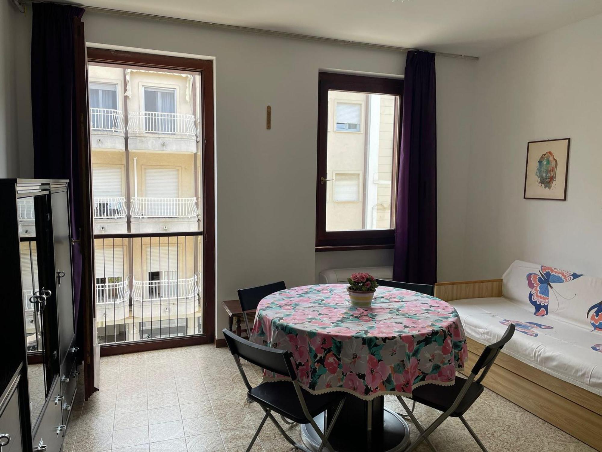 Europa Unita Apartment Градо Екстериор снимка